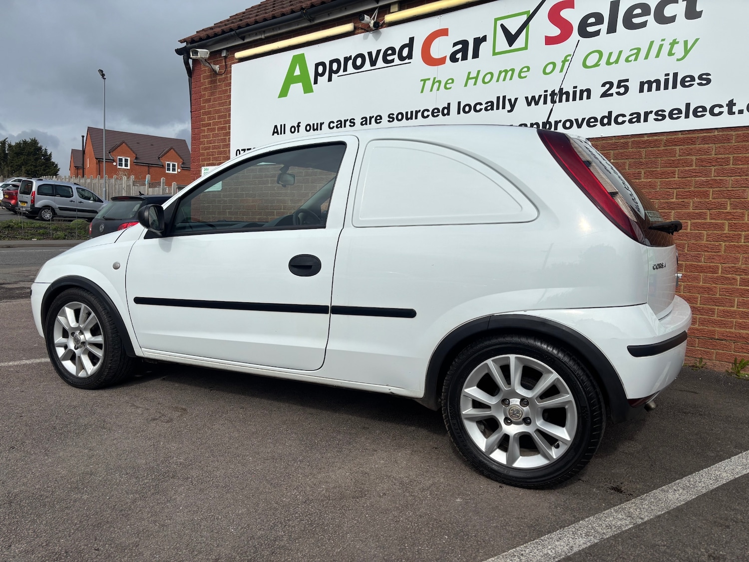 Used Vauxhall Corsa 2006 for sale - 77918792: Photo 9