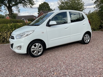 2011 (61) - 1.2 Active 5dr