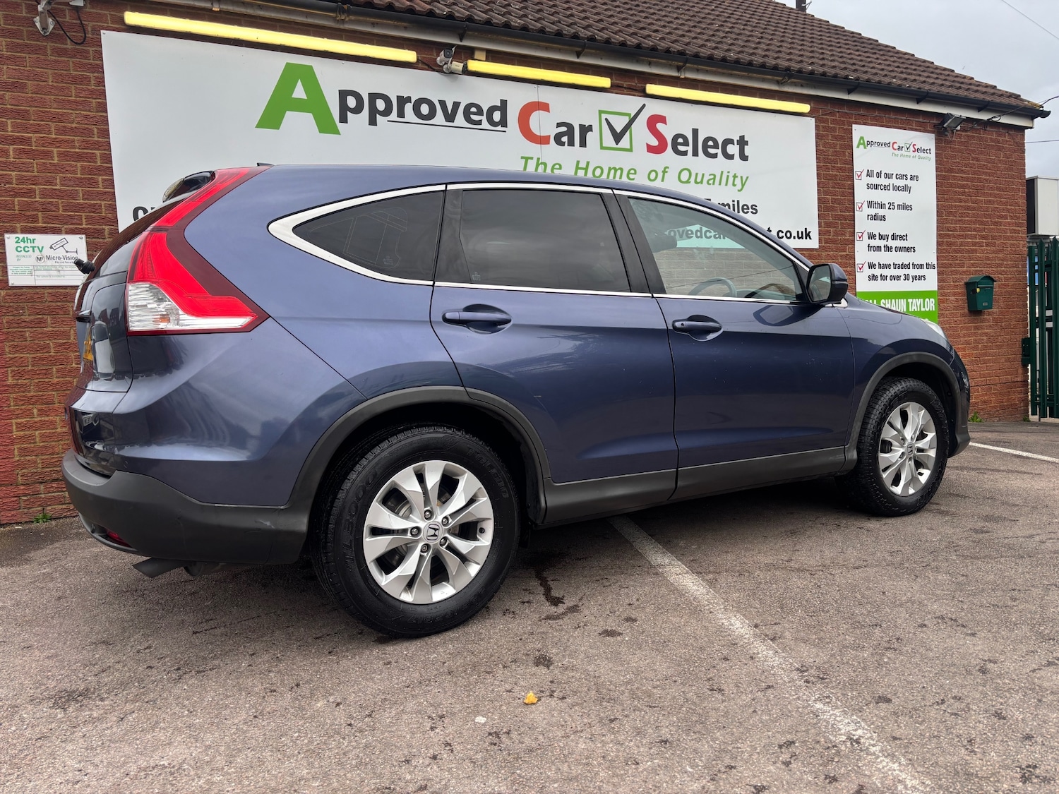Used Honda CR-V 2015 for sale - 77502851: Photo 8