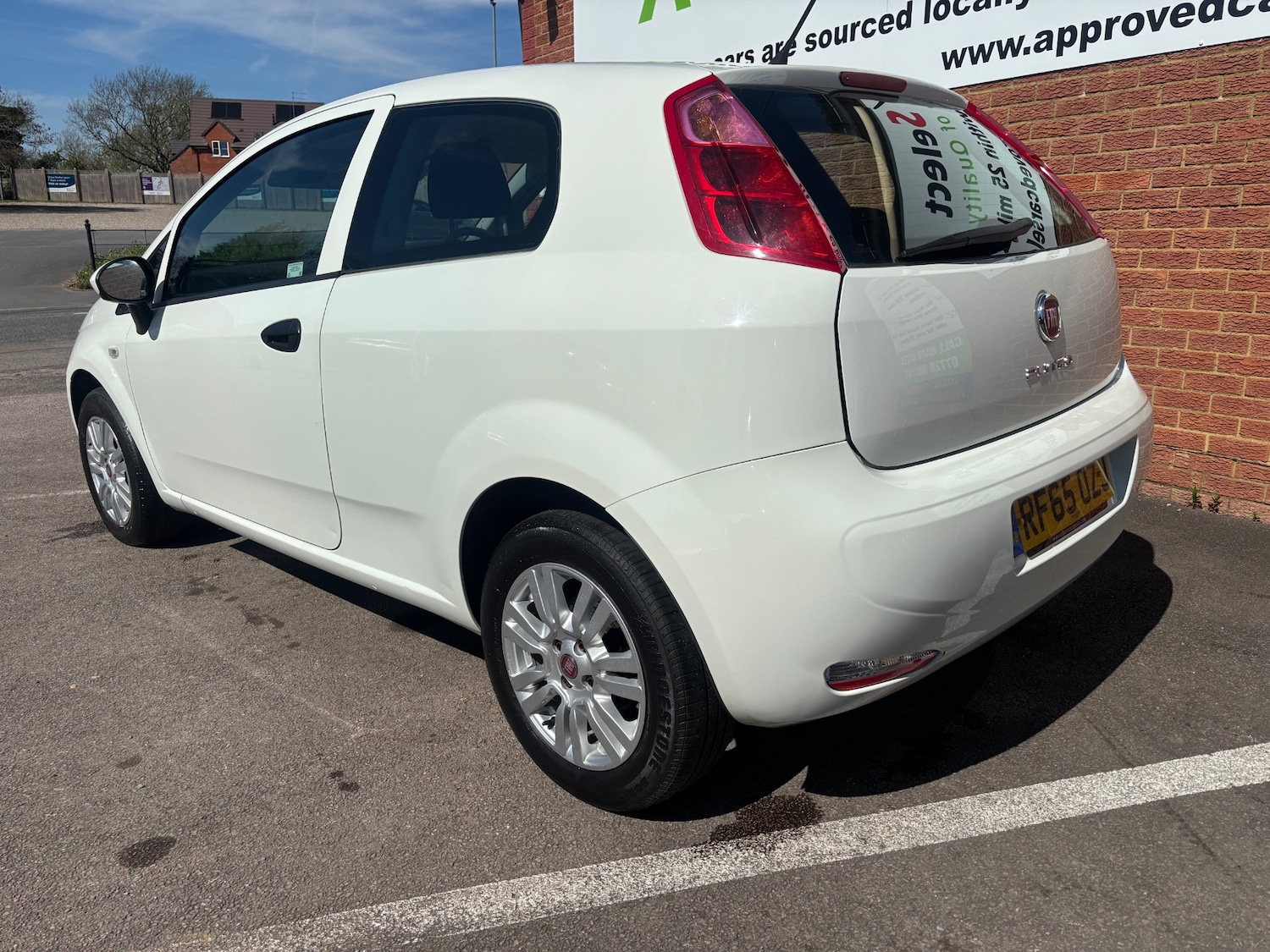 Used Fiat Punto 2015 for sale - 78150585: Photo 6