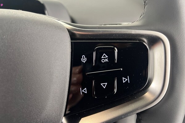Used Volvo EX30 2025 for sale - 76254945: Photo 12