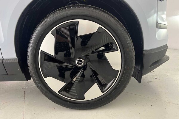 Used Volvo EX30 2025 for sale - 76254945: Photo 23