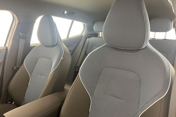 Used Volvo EX30 2025 for sale - 76254945: Photo 29