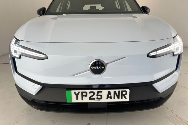 Used Volvo EX30 2025 for sale - 76254945: Photo 40