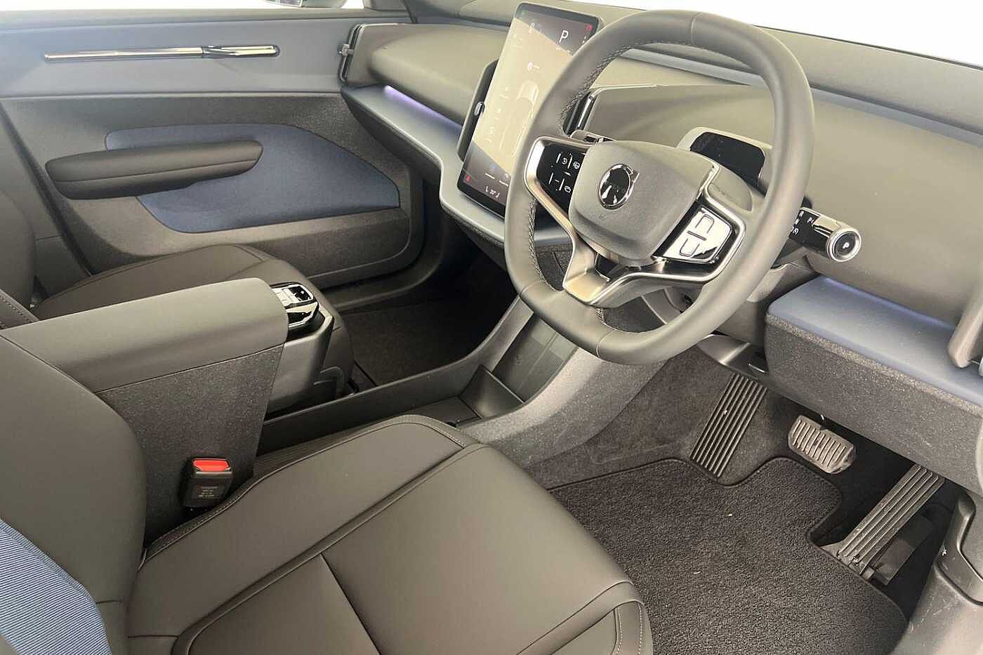 Used Volvo EX30 2025 for sale - 76254989: Photo 10