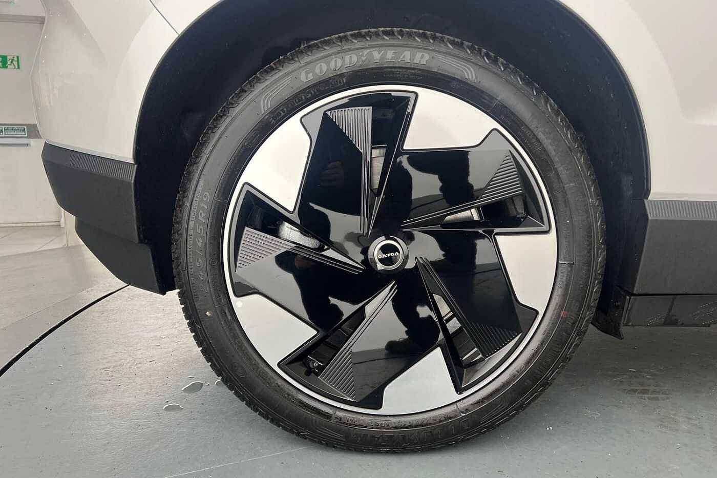 Used Volvo EX30 2025 for sale - 76254989: Photo 23