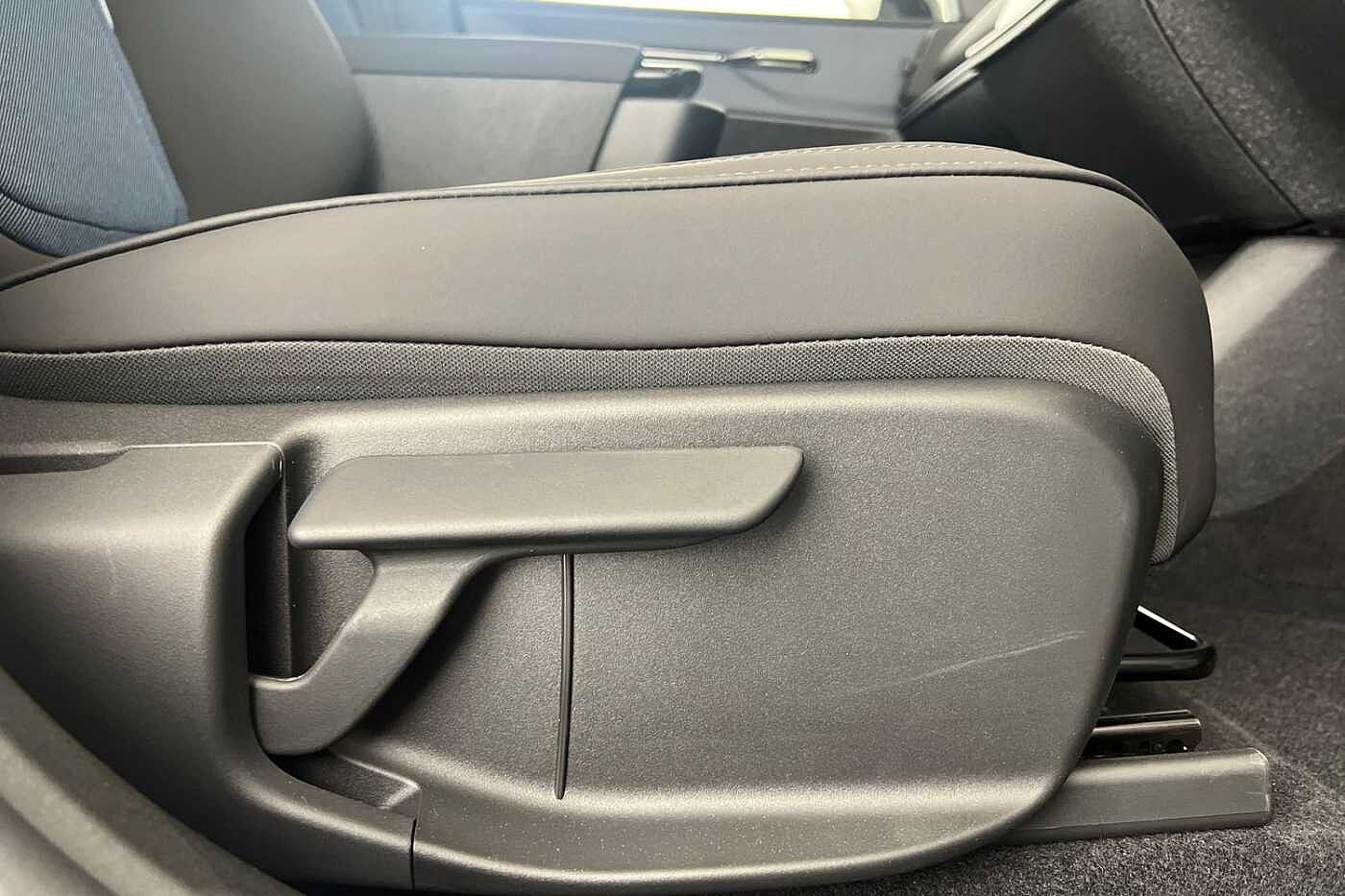 Used Volvo EX30 2025 for sale - 76254989: Photo 30