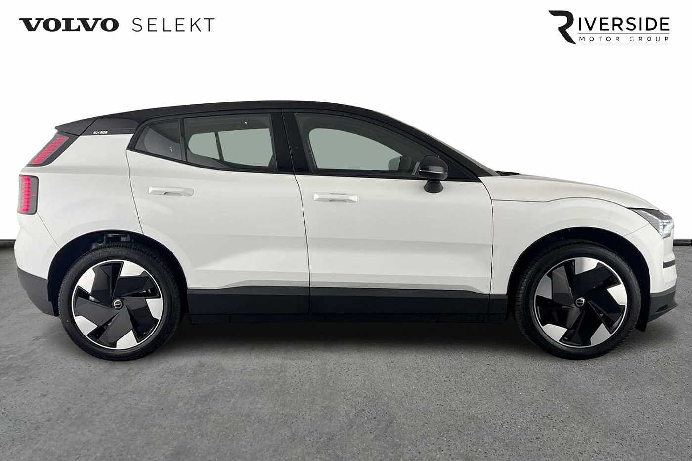 Used Volvo EX30 2025 for sale - 76254989: Photo 4