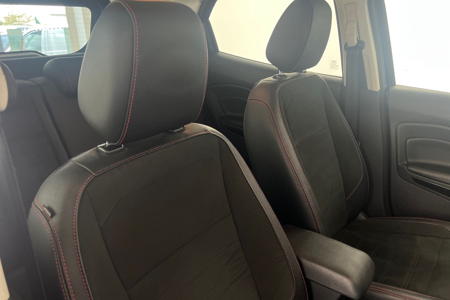 Used Ford Ecosport 2019 for sale - 76302464: Photo 26