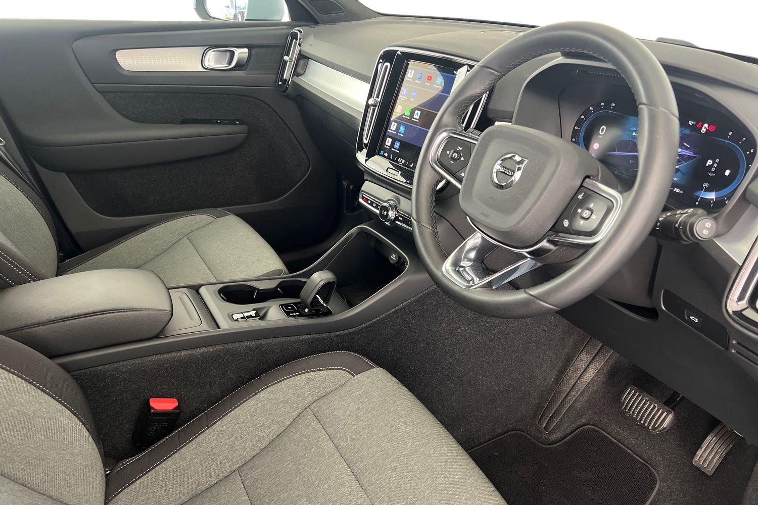 Used Volvo XC40 2023 for sale - 76696522: Photo 10