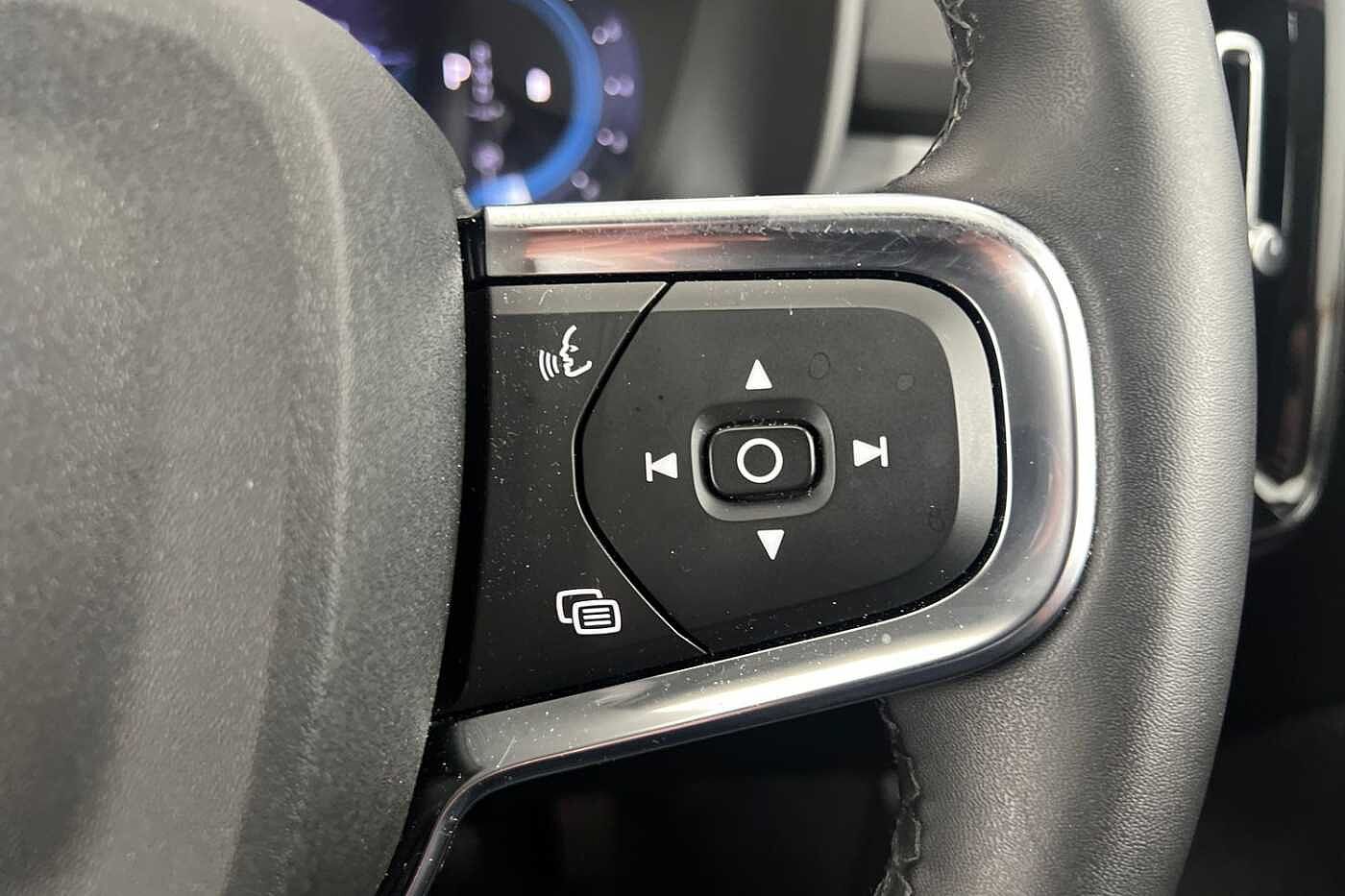 Used Volvo XC40 2023 for sale - 76696522: Photo 12