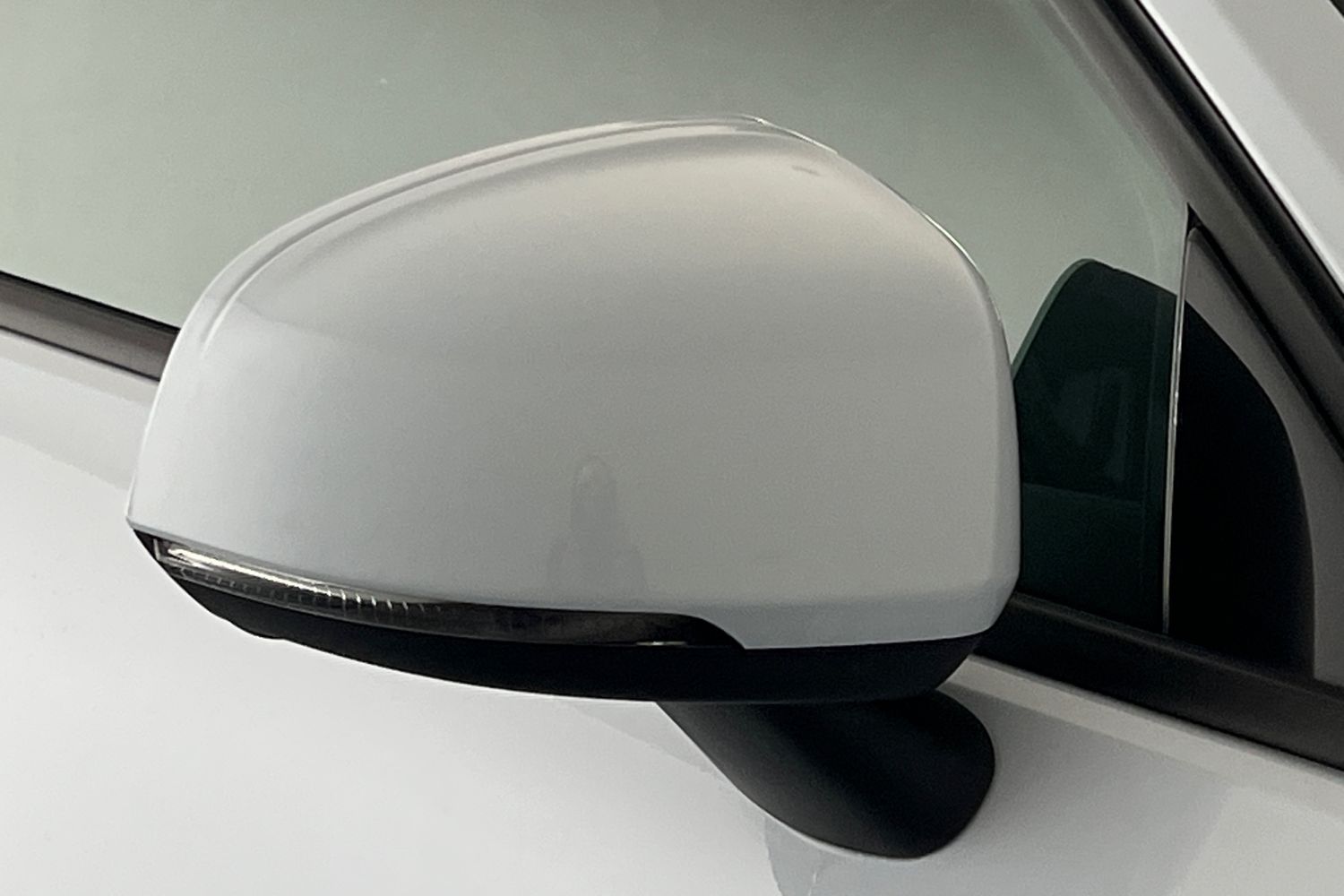 Used Volvo XC40 2023 for sale - 76696522: Photo 19