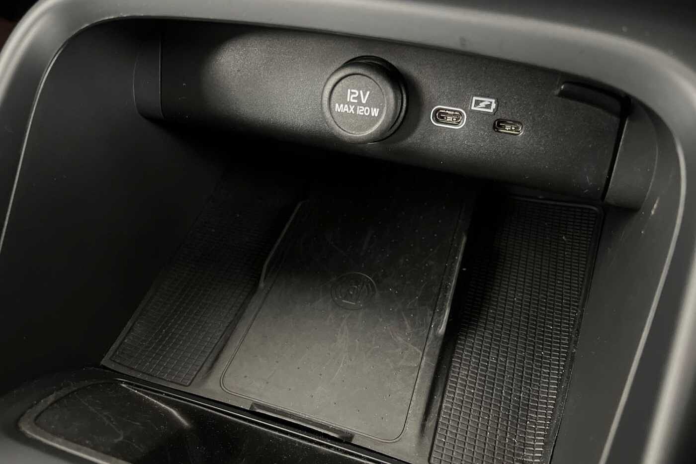 Used Volvo XC40 2023 for sale - 76696522: Photo 33