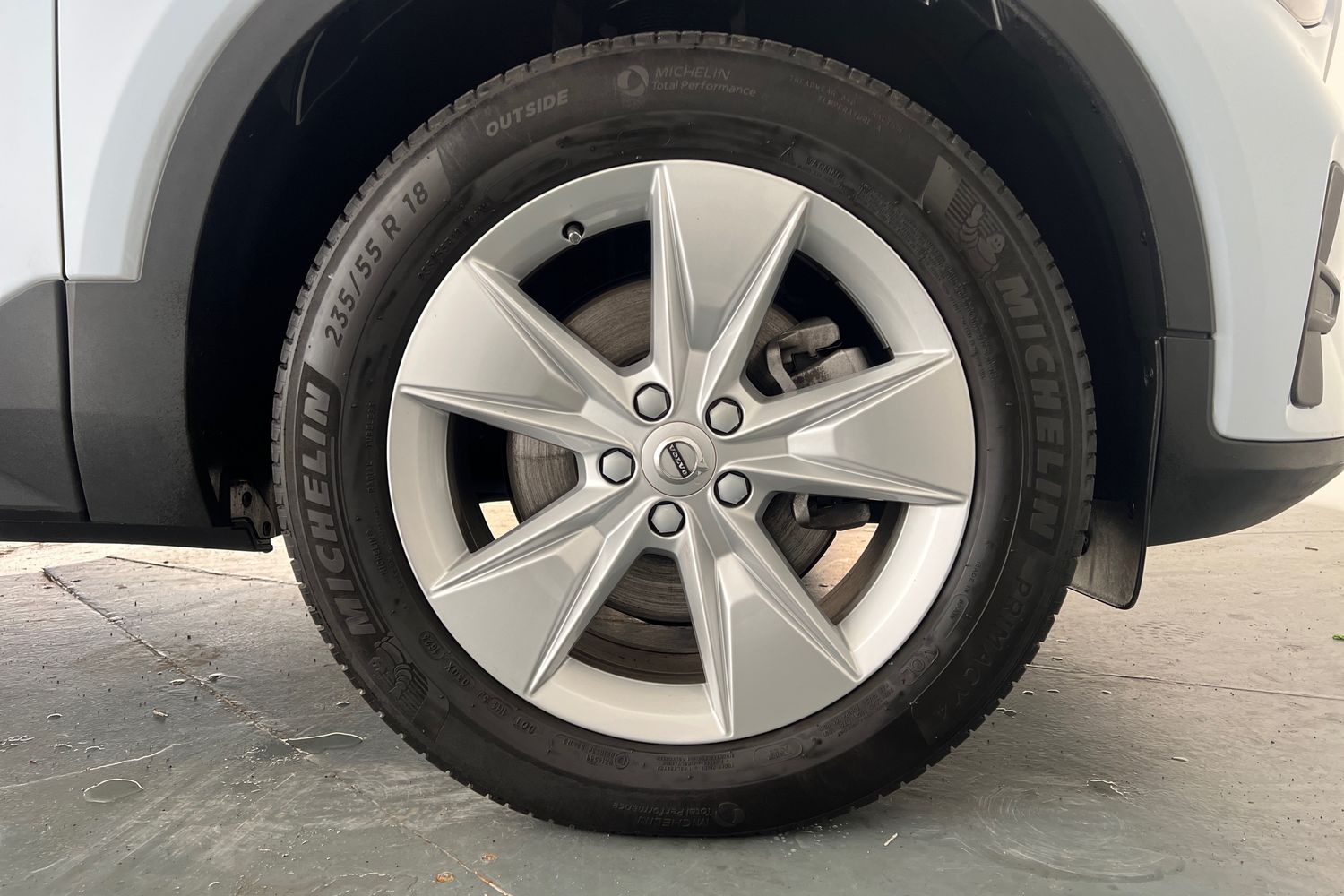 Used Volvo XC40 2023 for sale - 76696522: Photo 5