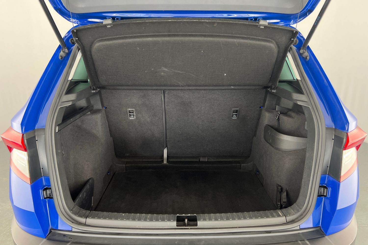 Used Skoda Karoq 2018 for sale - 78144729: Photo 8