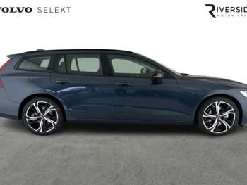 Used Volvo V60 2025 for sale - 74869879: Photo