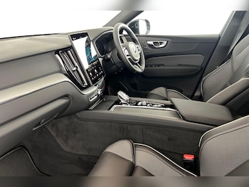 Used Volvo XC60 2026 for sale - 79354900: Photo