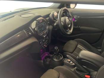 Used MINI Hatch 2019 for sale - 74869841: Photo