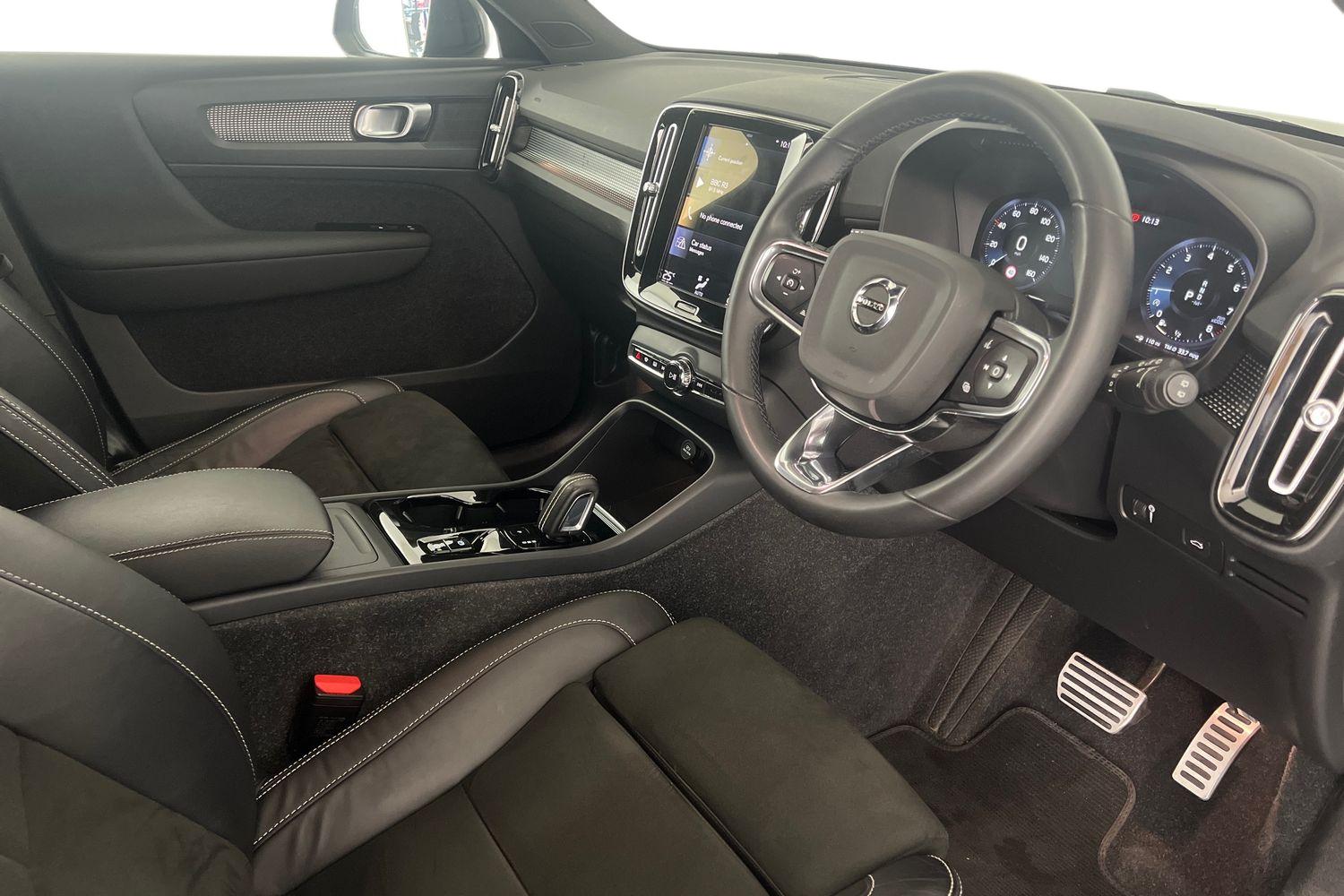 Used Volvo XC40 2021 for sale - 76302412: Photo 10