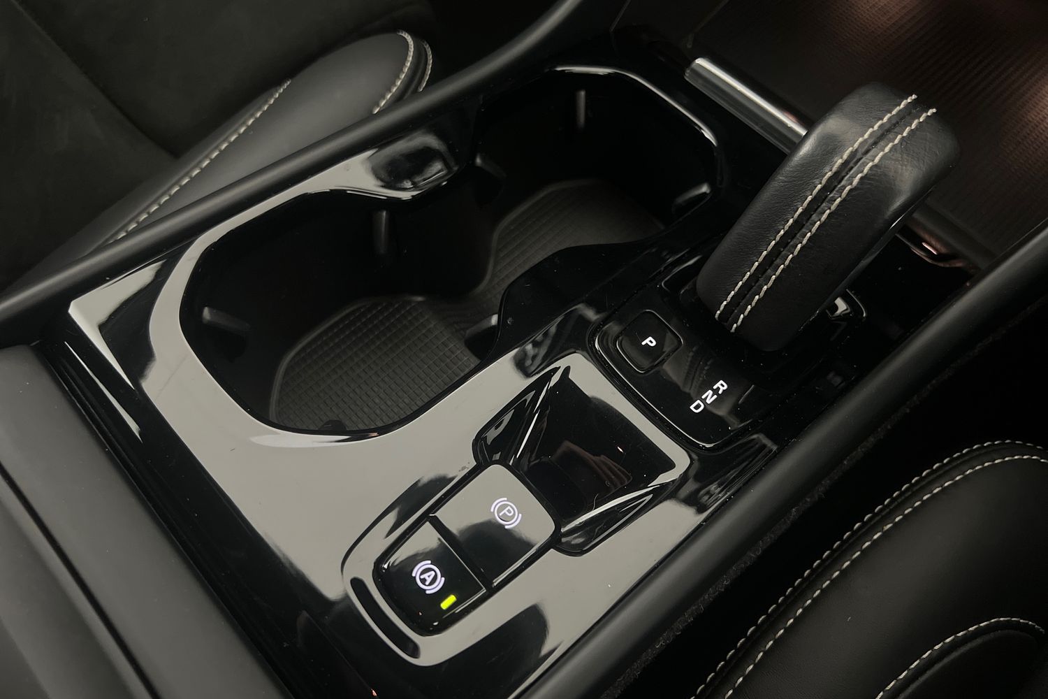 Used Volvo XC40 2021 for sale - 76302412: Photo 13