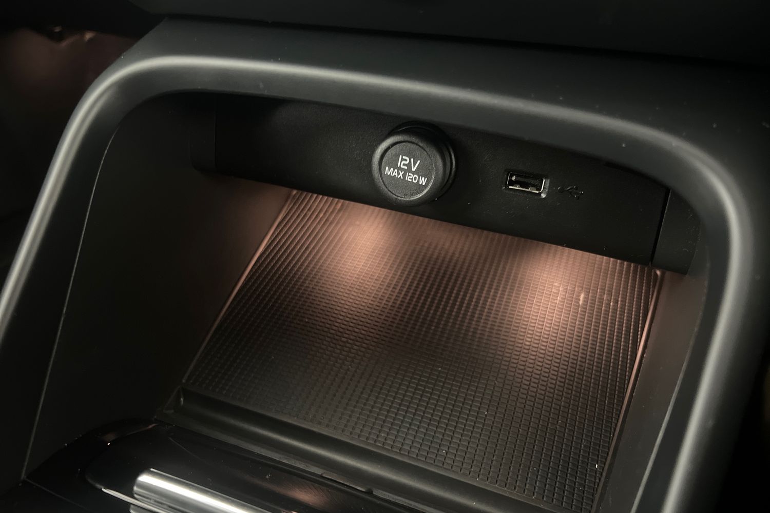 Used Volvo XC40 2021 for sale - 76302412: Photo 33