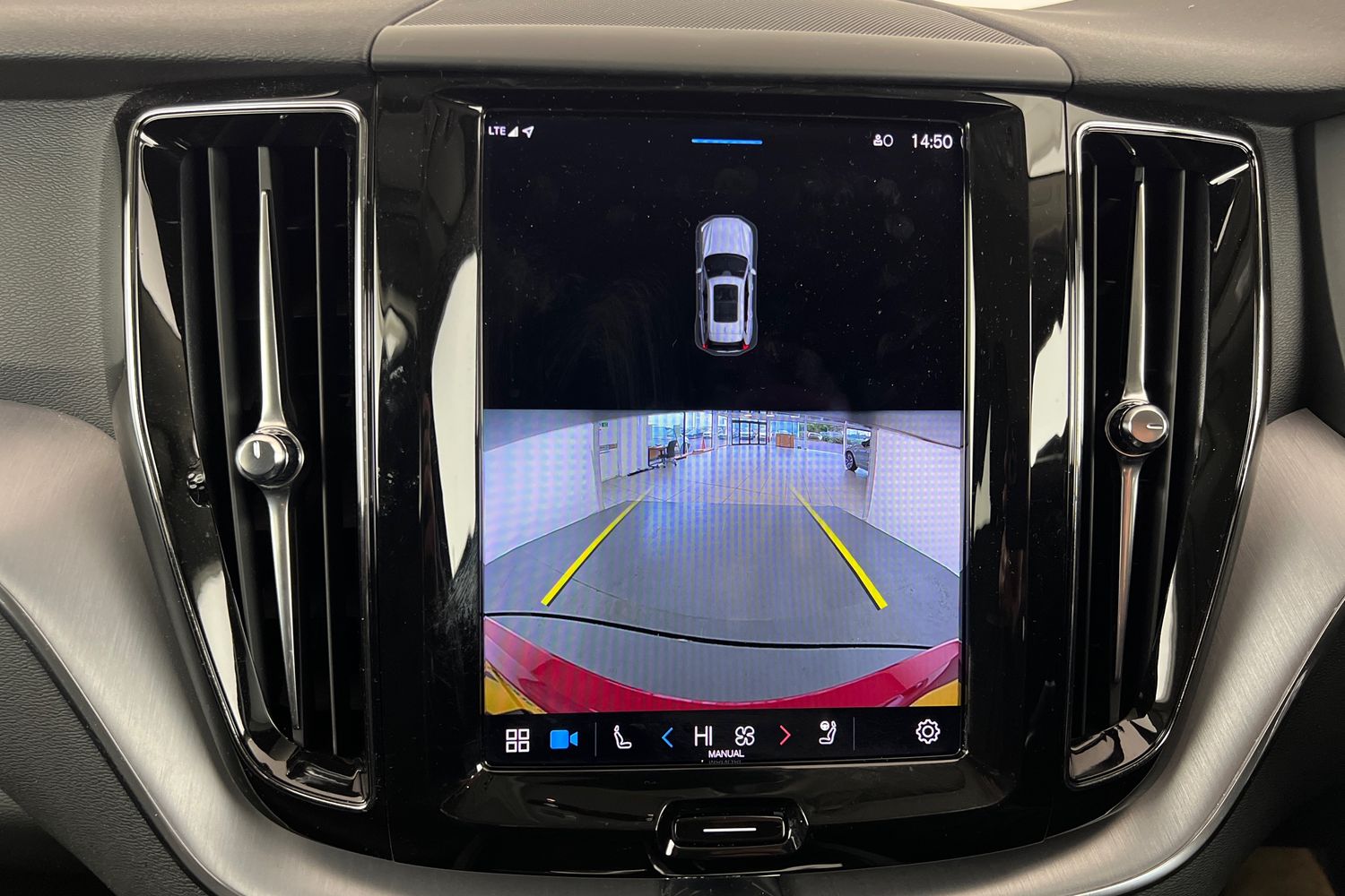 Used Volvo XC60 2021 for sale - 76146252: Photo 16