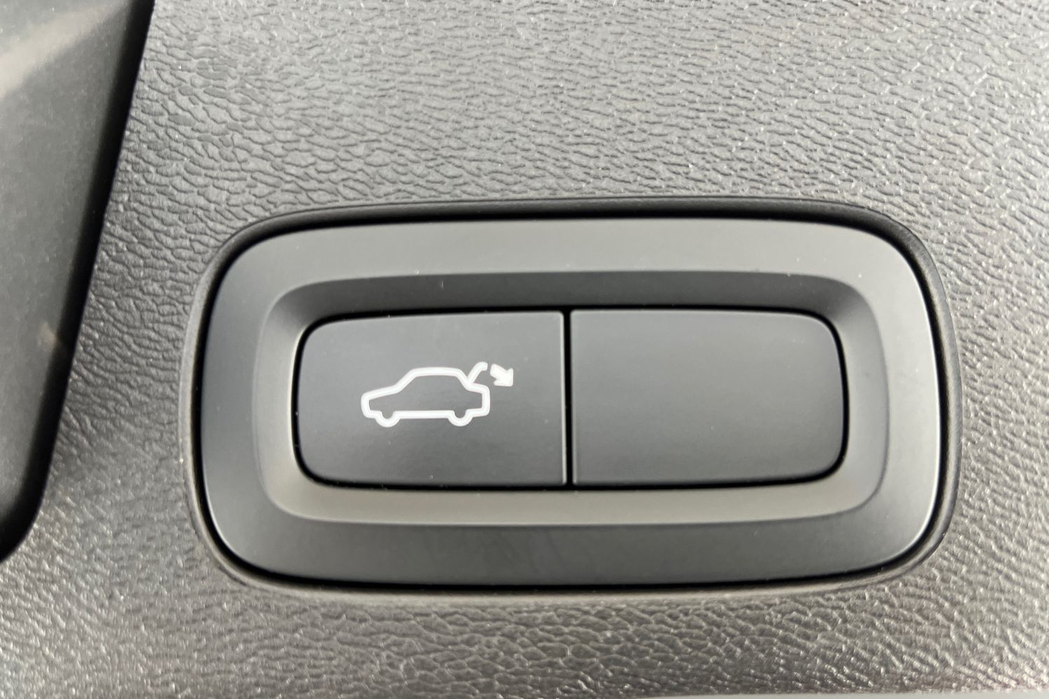 Used Volvo XC60 2021 for sale - 76146252: Photo 22