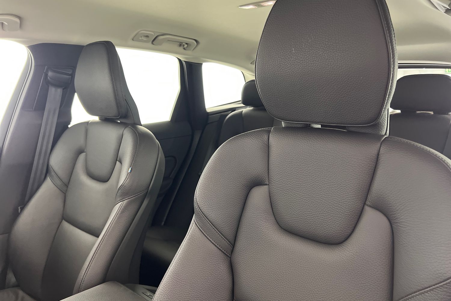 Used Volvo XC60 2021 for sale - 76146252: Photo 27