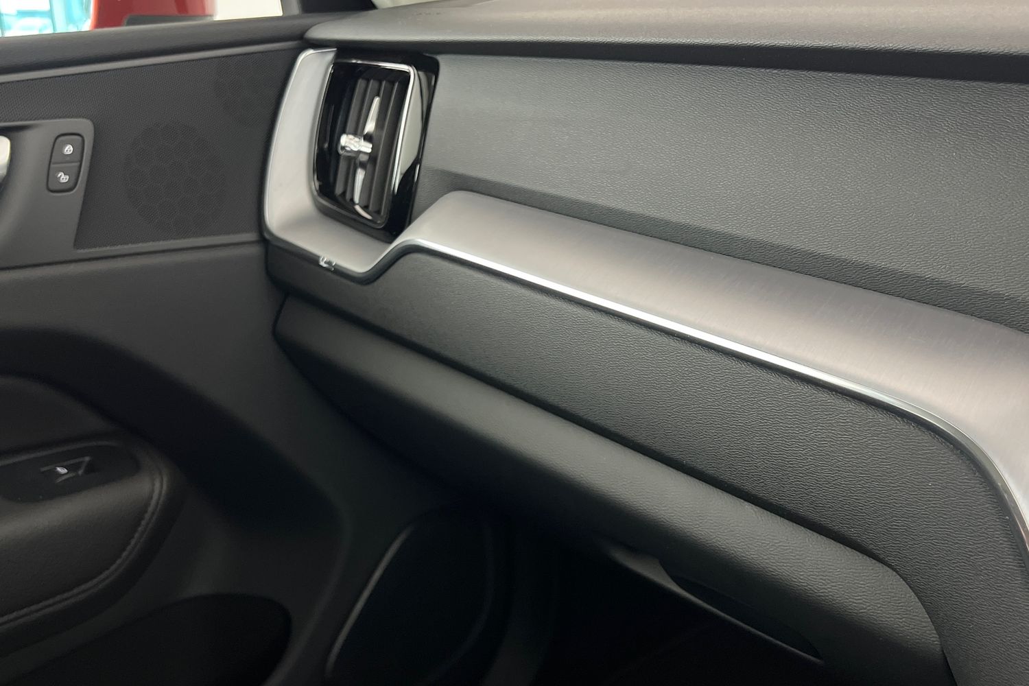 Used Volvo XC60 2021 for sale - 76146252: Photo 34