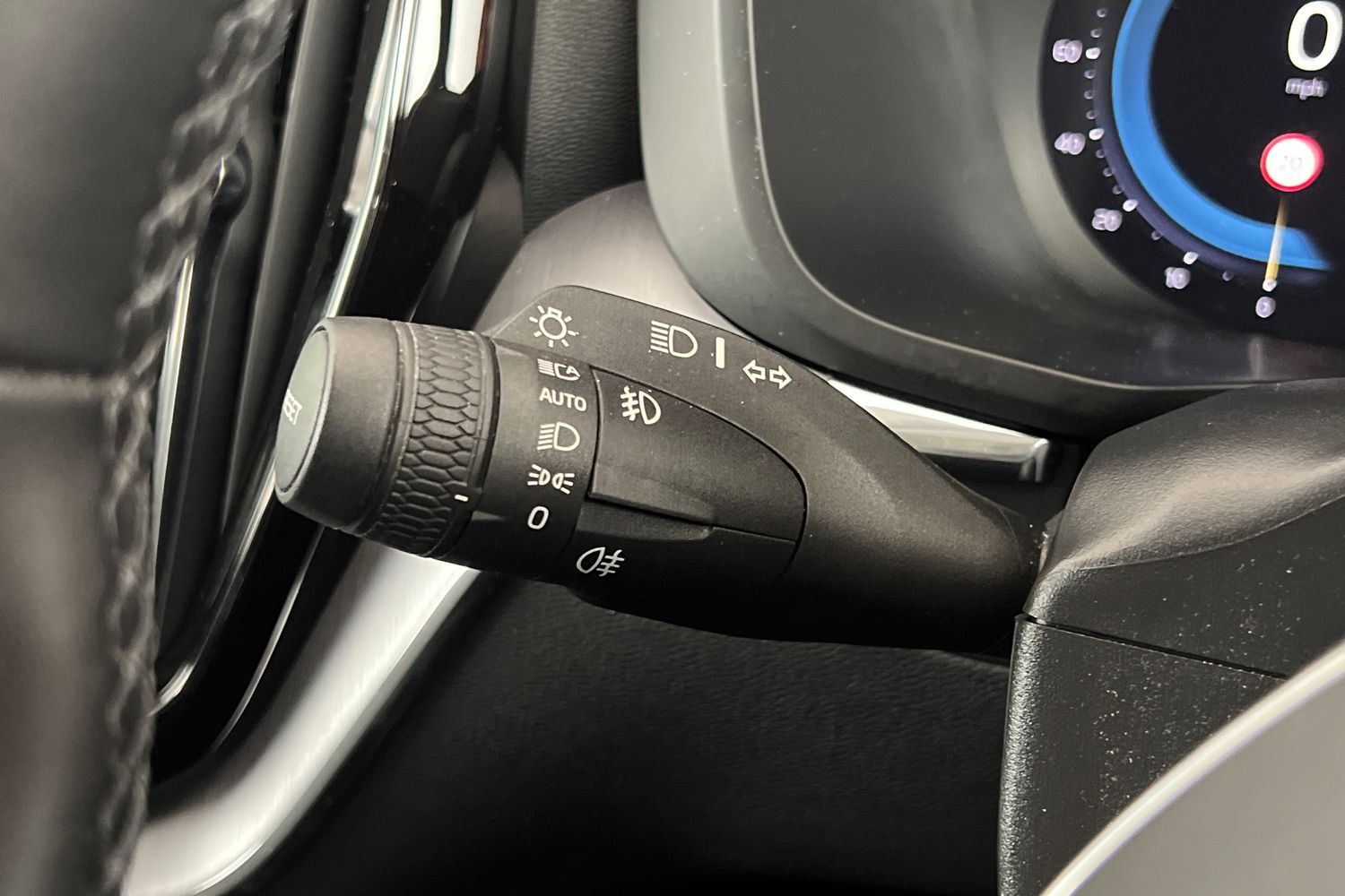 Used Volvo XC60 2021 for sale - 76146252: Photo 35