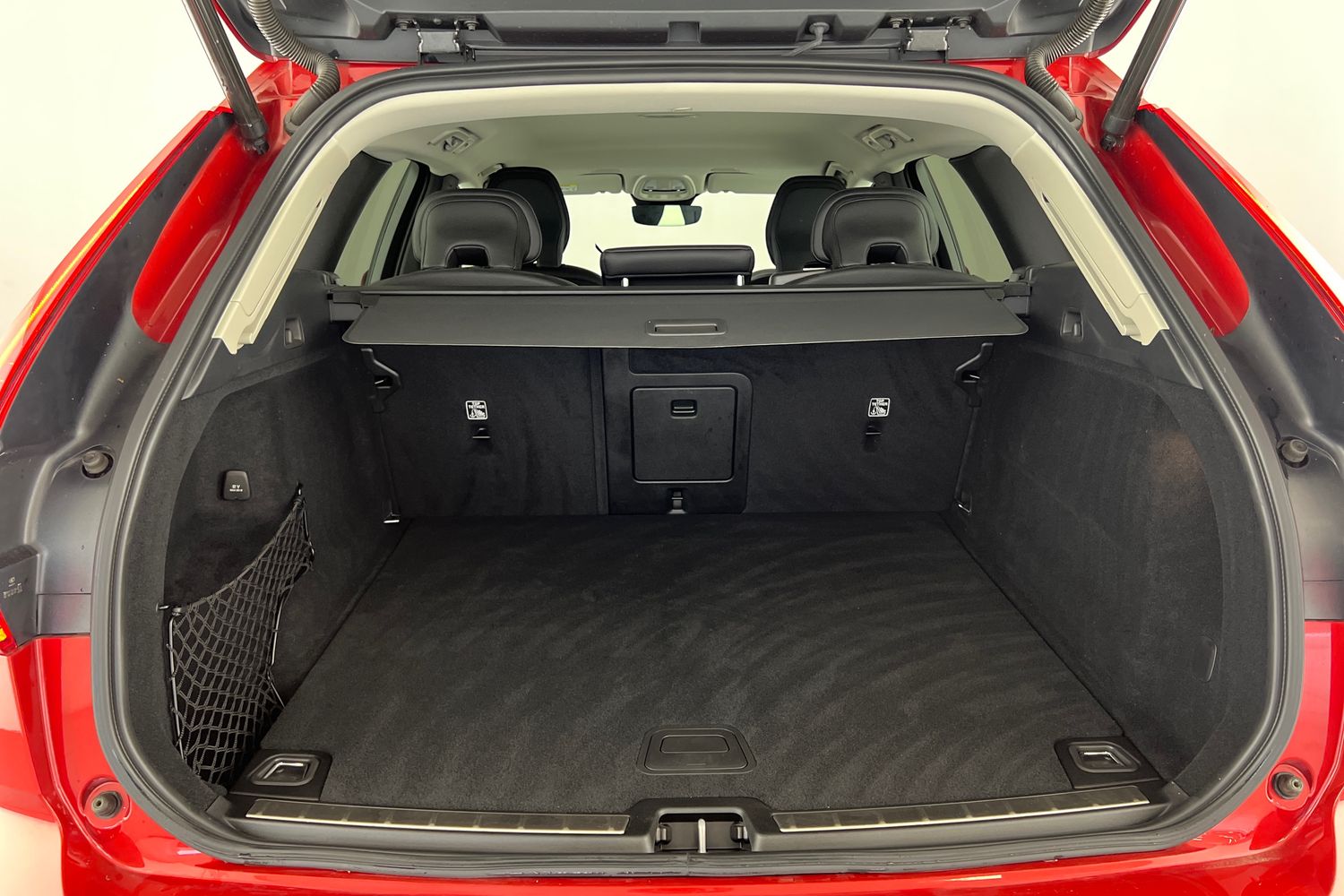 Used Volvo XC60 2021 for sale - 76146252: Photo 8