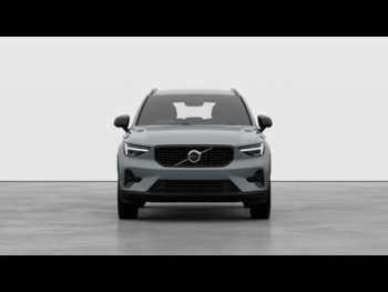 Used Volvo XC40  for sale - 74942980: Photo