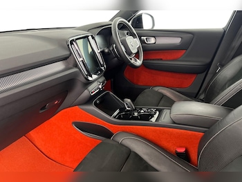 Used Volvo XC40 2019 for sale - 77950635: Photo