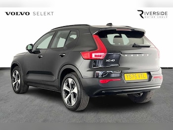 Used Volvo XC40 2025 for sale - 76971242: Photo