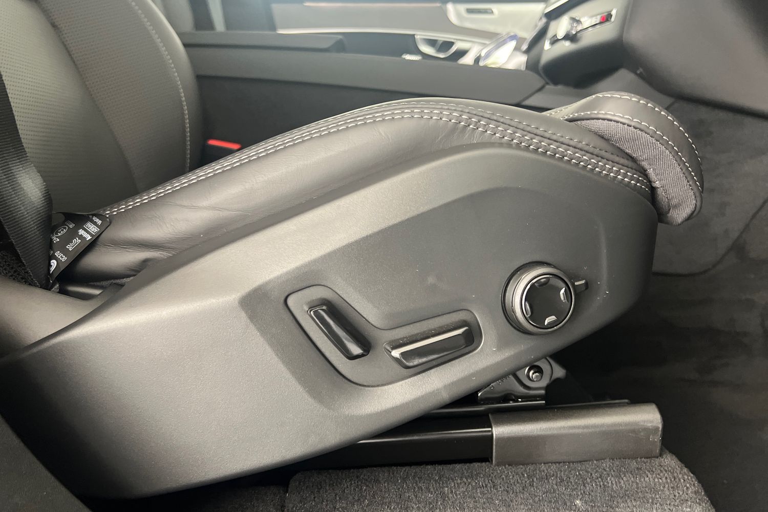 Used Volvo XC90 2025 for sale - 76007932: Photo 34