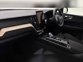 Used Volvo XC60 2025 for sale - 79673813: Photo