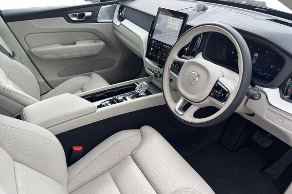 Used Volvo XC60 2025 for sale - 75439676: Photo 10
