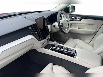 Used Volvo XC60 2025 for sale - 75439676: Photo