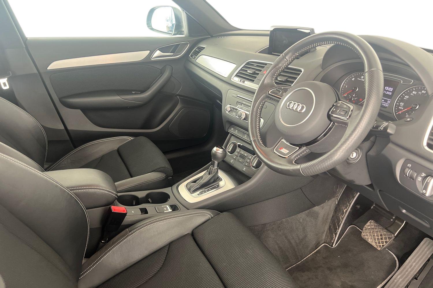 Used Audi Q3 2017 for sale - 76556985: Photo 10