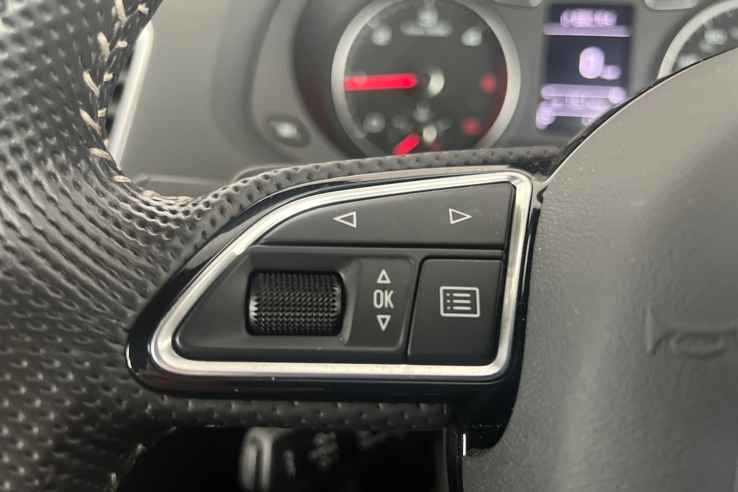 Used Audi Q3 2017 for sale - 76556985: Photo 11