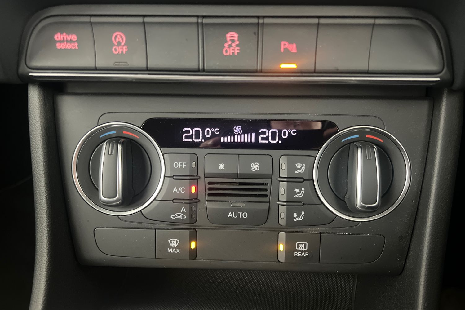 Used Audi Q3 2017 for sale - 76556985: Photo 14