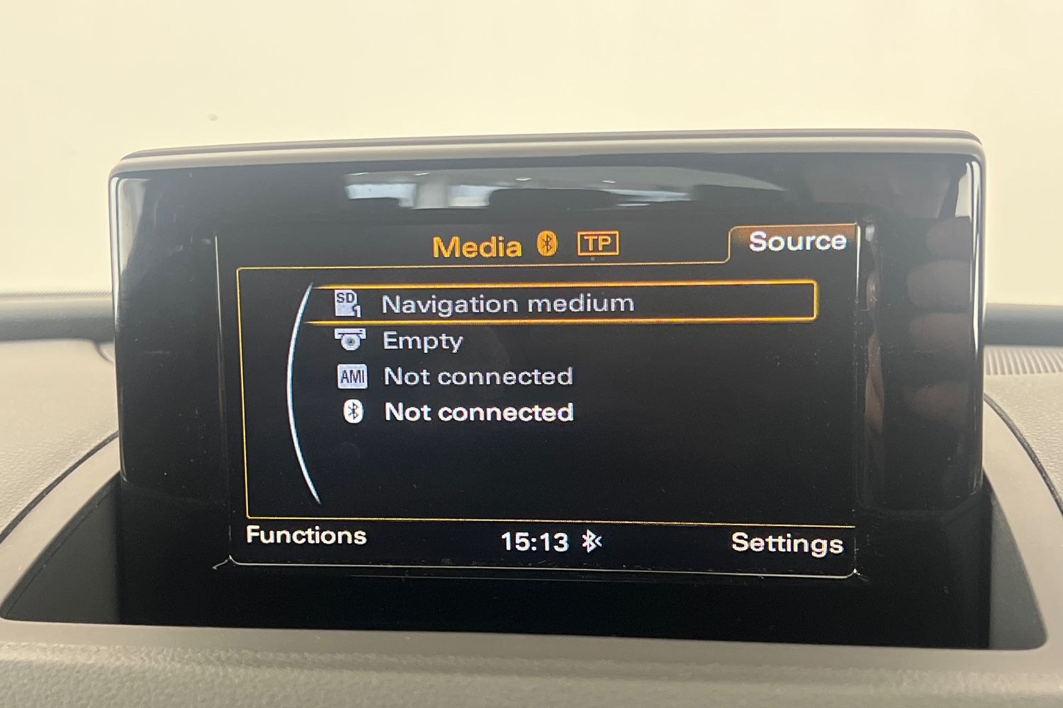 Used Audi Q3 2017 for sale - 76556985: Photo 38