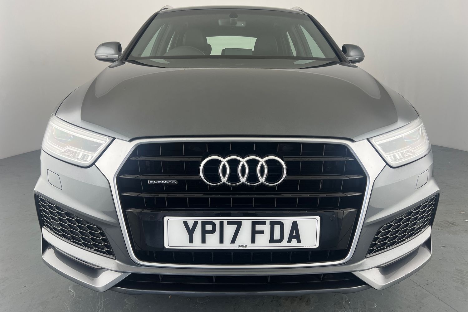 Used Audi Q3 2017 for sale - 76556985: Photo 40