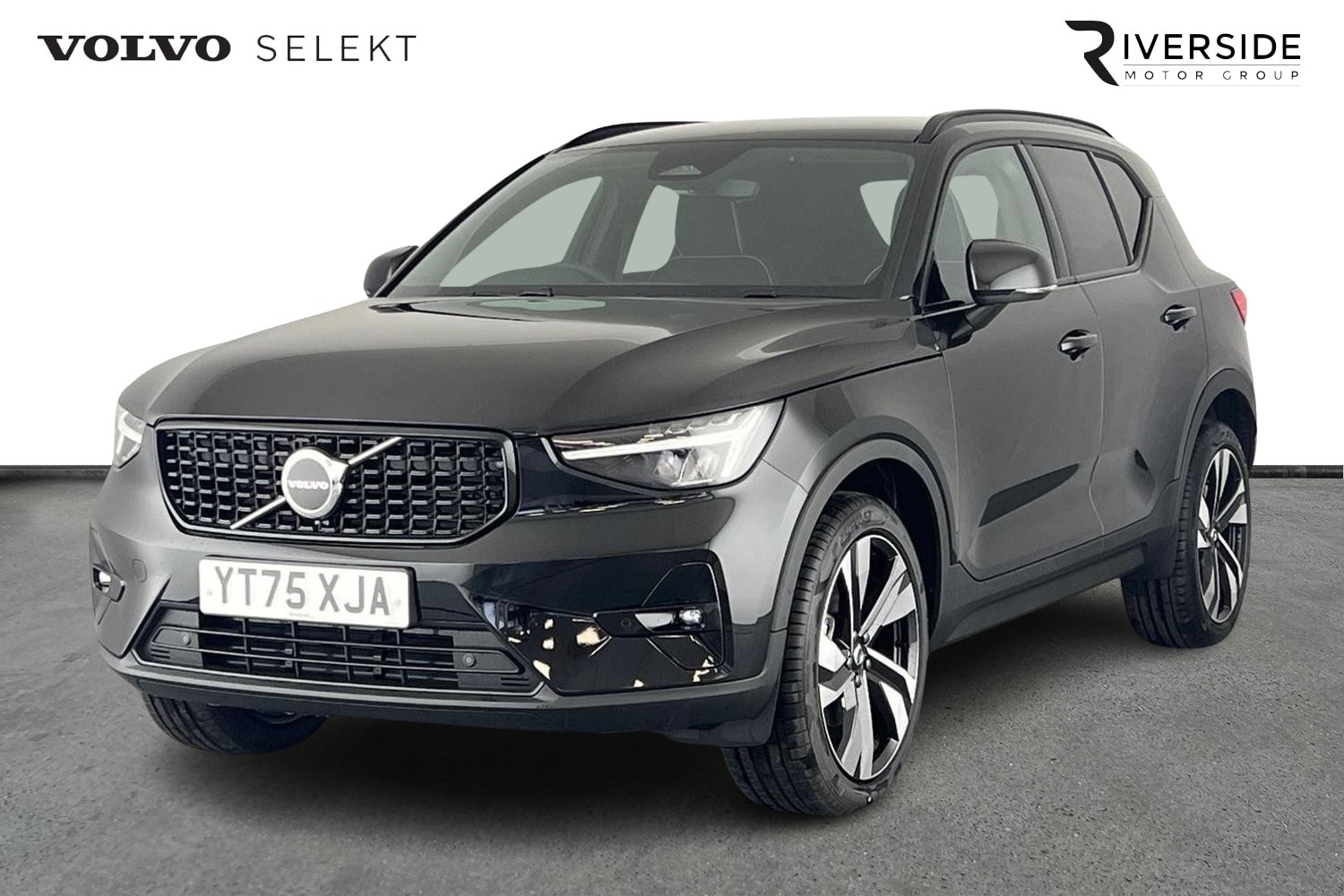 Used Volvo XC40 2025 for sale - 76614937: Photo 10