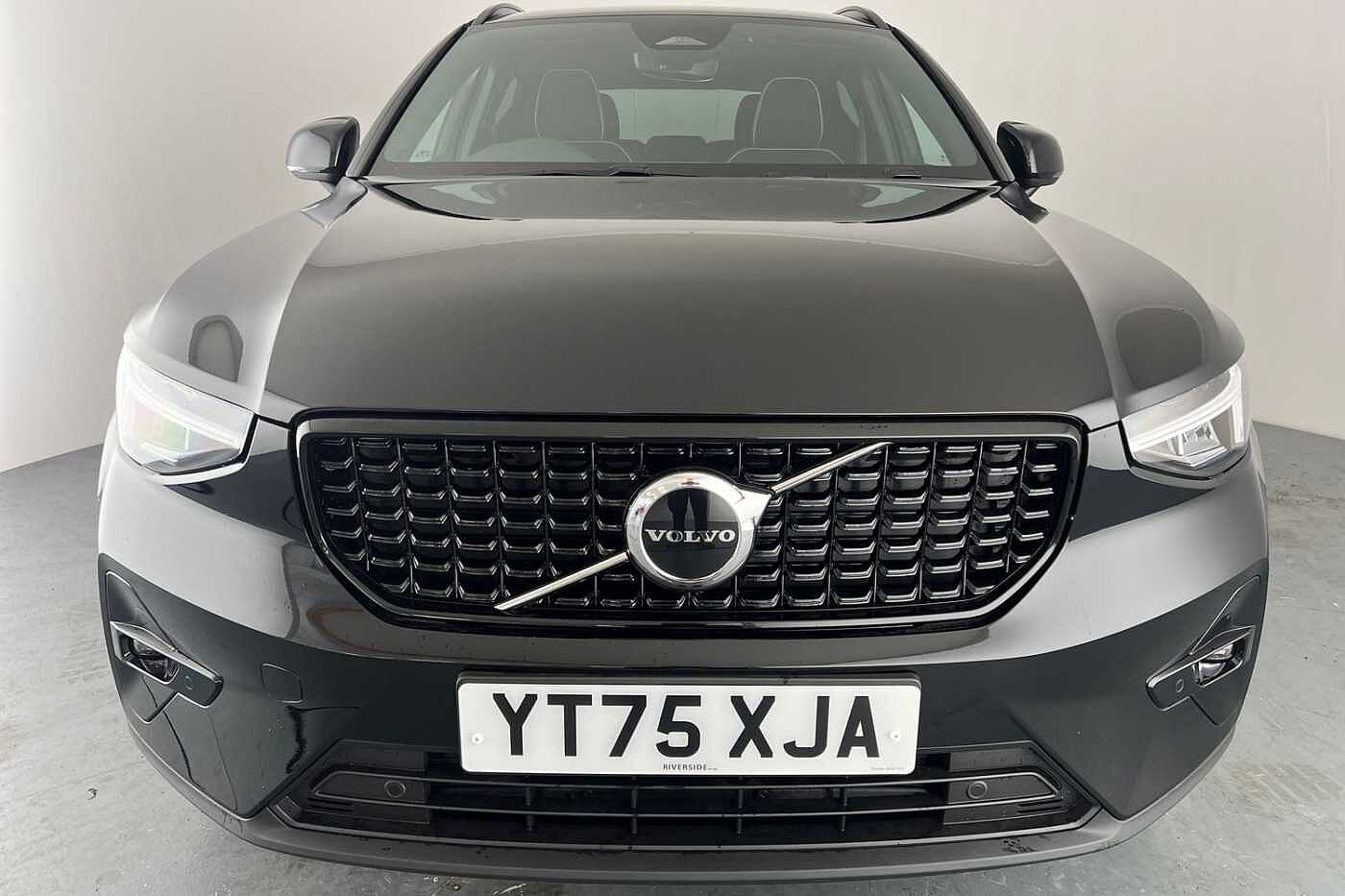 Used Volvo XC40 2025 for sale - 76614937: Photo 40