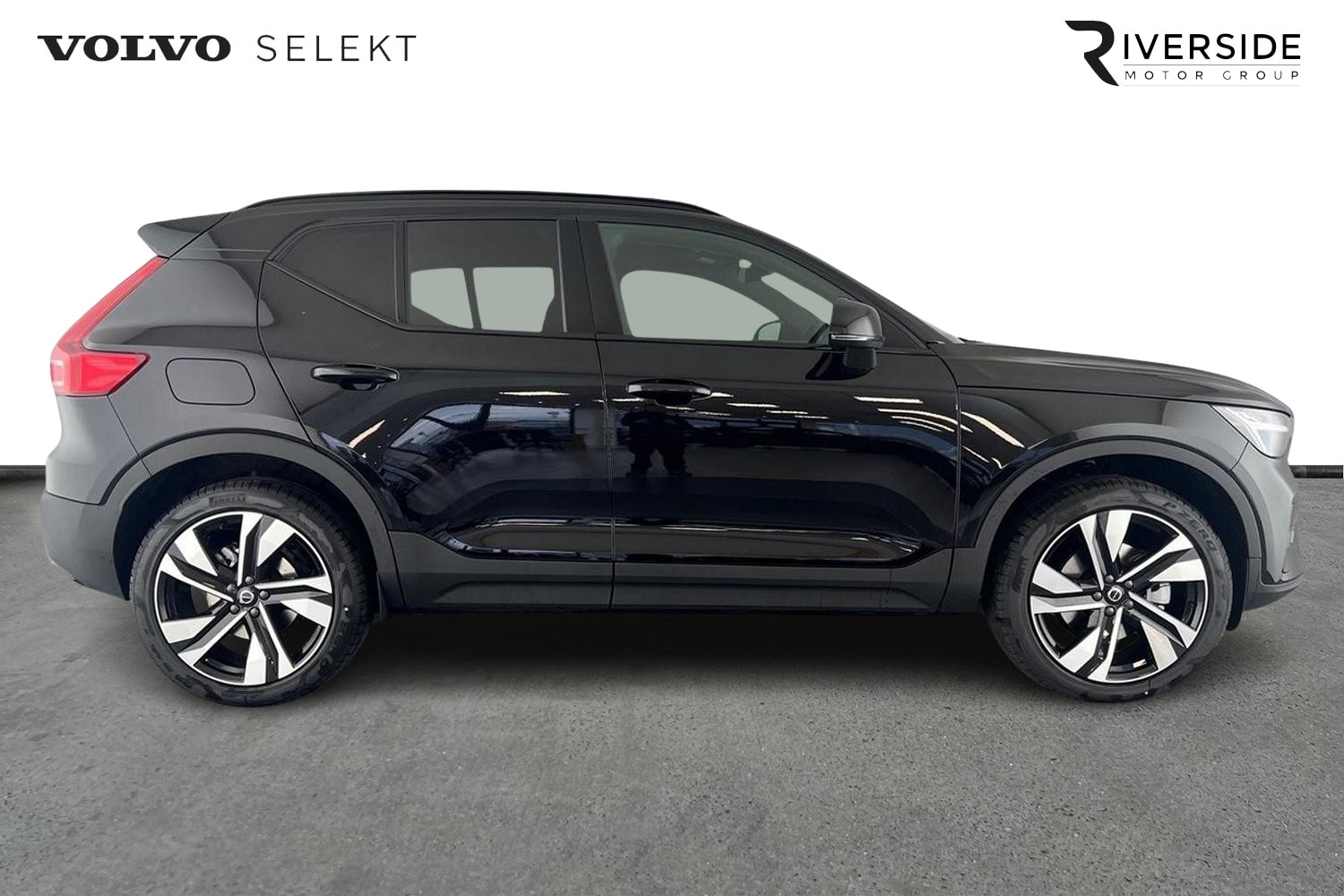 Used Volvo XC40 2025 for sale - 76614937: Photo 5