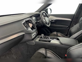 Used Volvo XC90 2022 for sale - 77833448: Photo