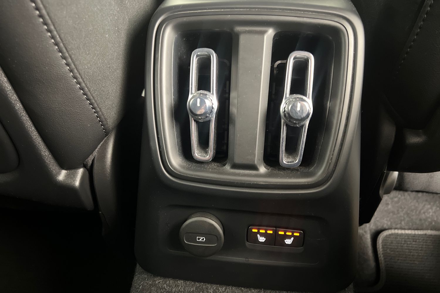 Used Volvo XC40 2021 for sale - 76507570: Photo 27