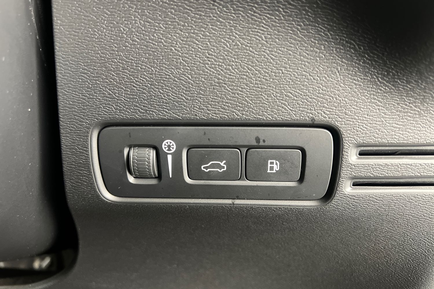 Used Volvo XC40 2021 for sale - 76507570: Photo 31