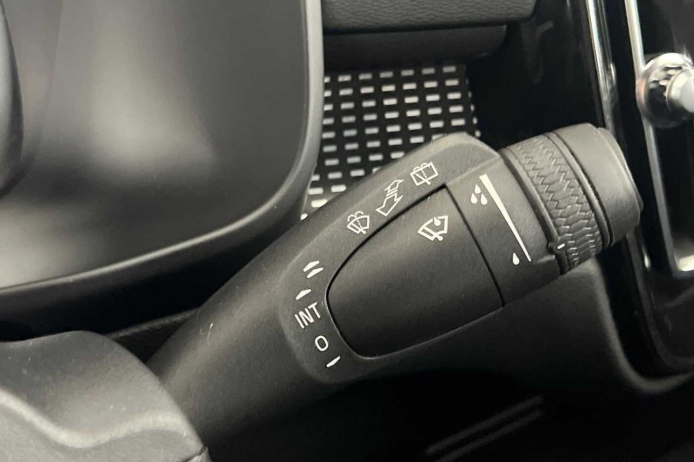 Used Volvo XC40 2021 for sale - 76507570: Photo 33